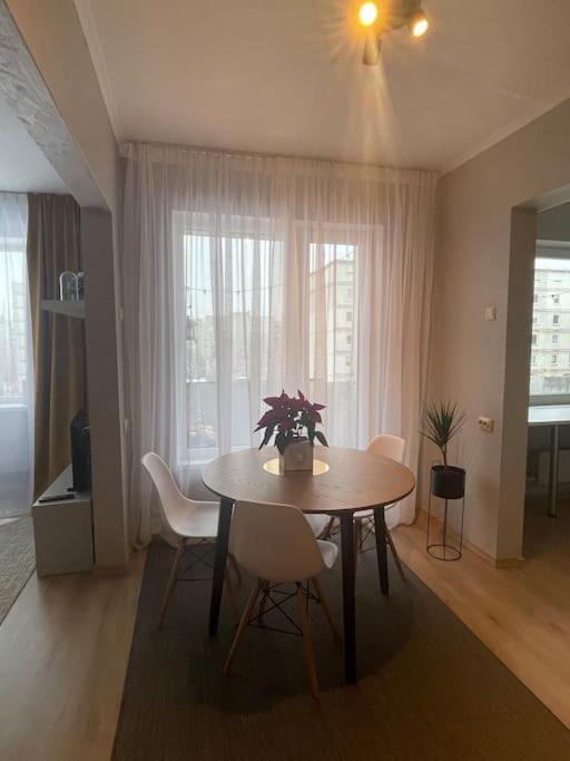 Cozy Apartment Close To Riga Airport Luaran gambar