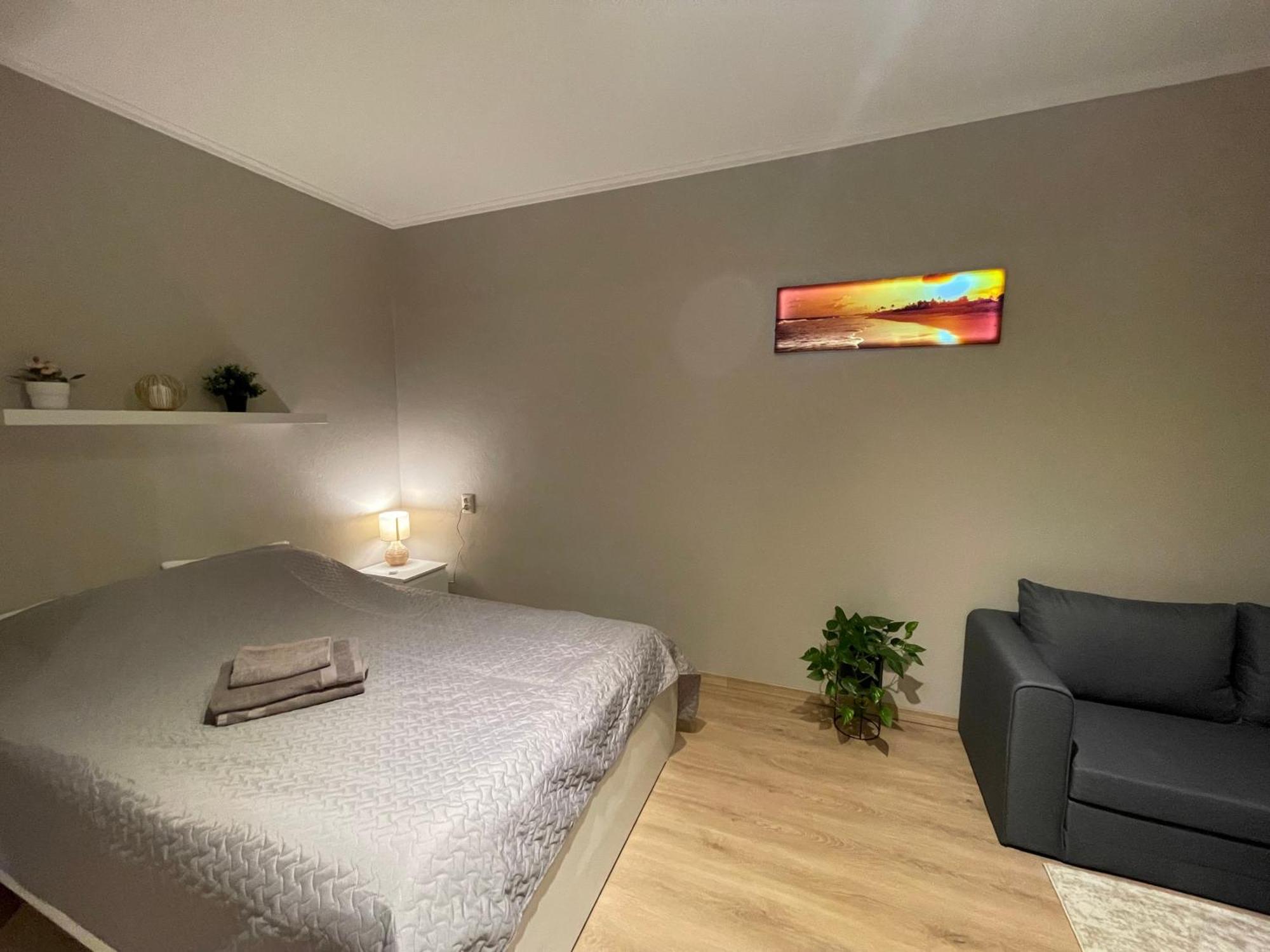 Cozy Apartment Close To Riga Airport Luaran gambar